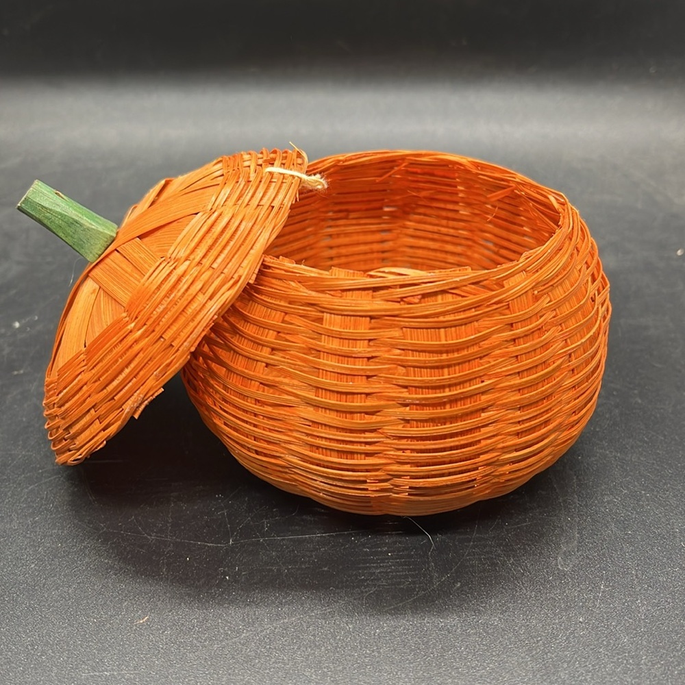 Woven Pumpkin Trinket Box — Orange with Green Stem